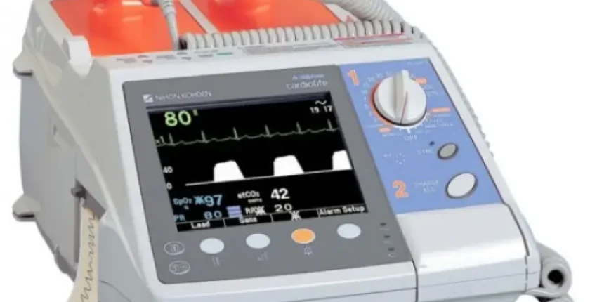 Defibrilatör Cihazlarında En Sık Karşılaşılan Arızalar ve Çözüm Önerileri Defibrilatör Cihazlarında En Sık Karşılaşılan Arızalar ve Çözüm Önerileri
